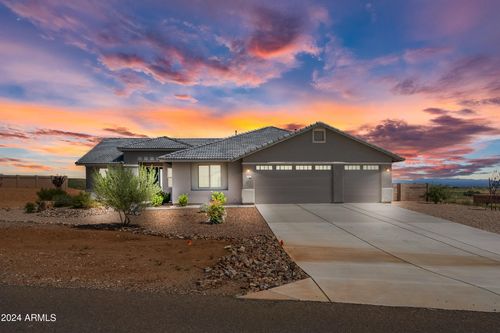 6757 E Vaquero Circle, Hereford, AZ, 85615 | Card Image