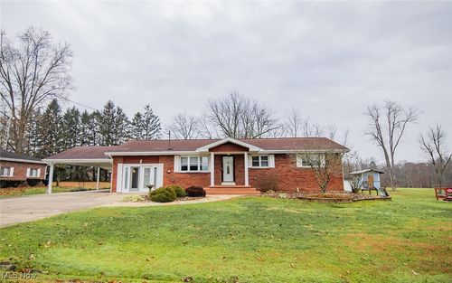 171 Veto Cir, Belpre, OH, 45714-8182 | Card Image