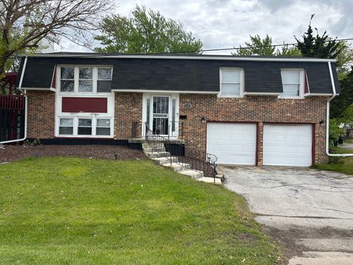 17501 Winston Dr, Country Club Hills, IL, 60478-4881 | Card Image