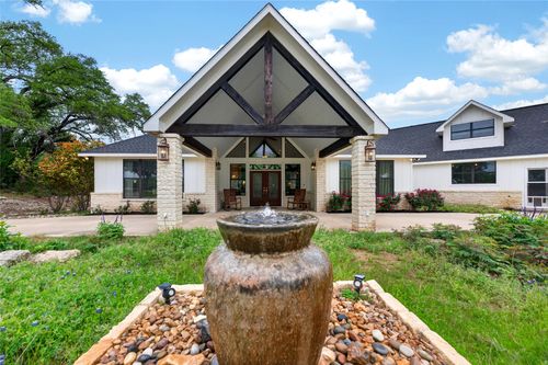 1508 Successor Rd, Spicewood, TX, 78669-2536 | Card Image