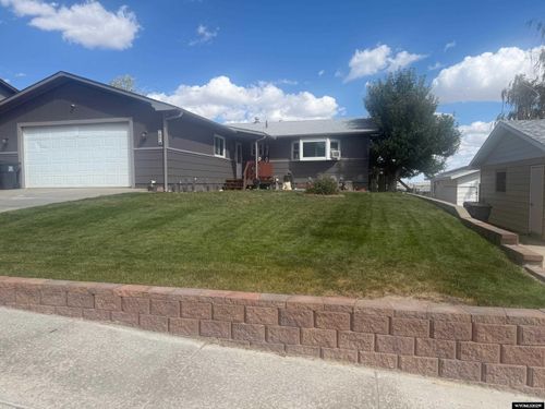 1221 Ritter St, Rawlins, WY, 82301-4437 | Card Image