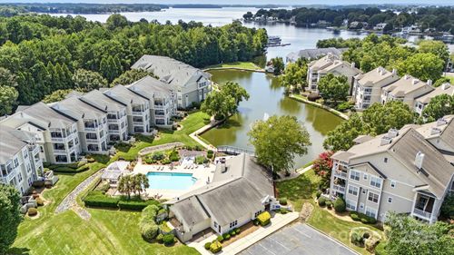 apt-105-18801 Nautical Dr, Cornelius, NC, 28031-8030 | Card Image