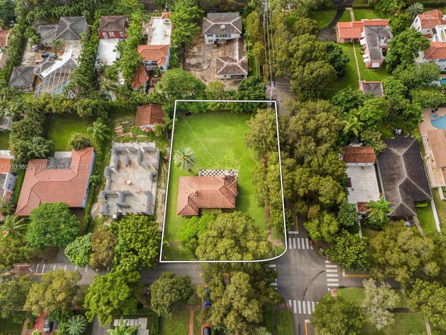 1258 Obispo Ave, House other with 5 bedrooms, 6 bathrooms and null parking in Coral Gables FL | Image 11