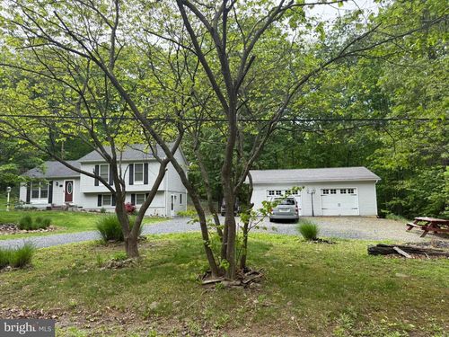 111 Comanche Trl, WINCHESTER, VA, 22602-1310 | Card Image
