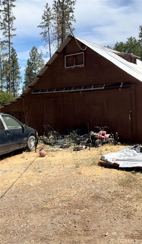 131 Locust Street, Hayfork, CA, 96041 | Card Image