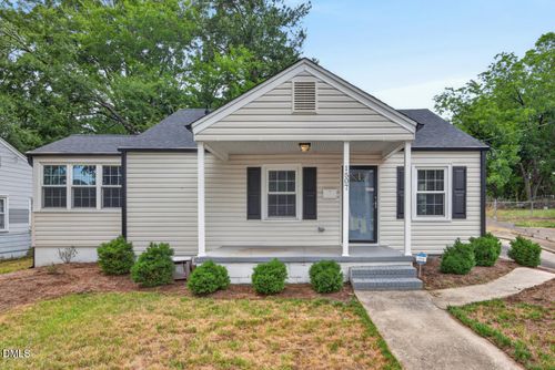 1507 Robinhood Rd, Durham, NC, 27701-2749 | Card Image