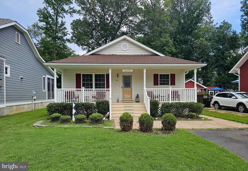 1208 Bancroft Ave, COLONIAL BEACH, VA, 22443-2902 | Card Image