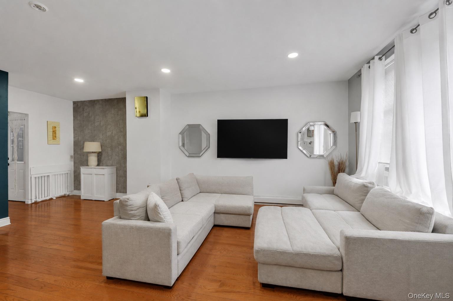 Residential Income in New York 4