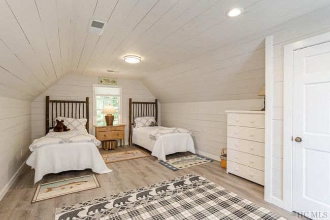 74 Wildberry Ln, House other with 4 bedrooms, 4 bathrooms and null parking in Cullowhee NC | Image 63