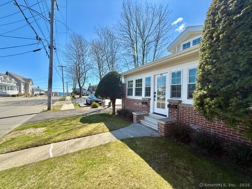 b-21 Dixon St, Milford, CT, 06460-8015 | Card Image
