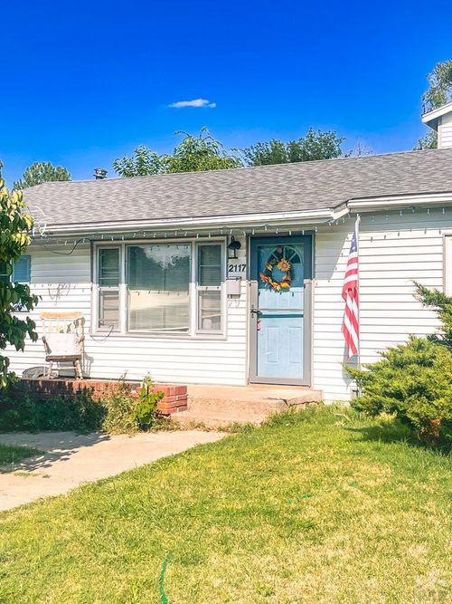 2117 Raton Ave, La Junta, CO, 81050-3430 | Card Image