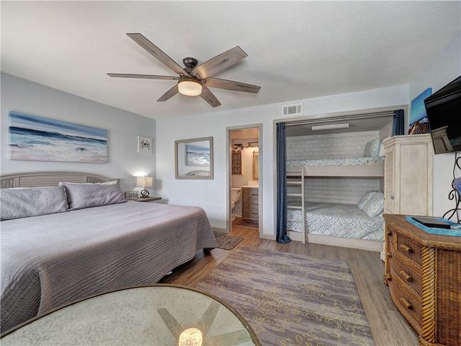 APT-121 - 4901 State Highway 361, Condo with 2 bedrooms, 2 bathrooms and null parking in Port Aransas TX | Image 24