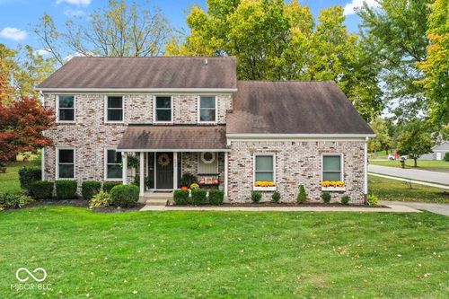 502 Dorchester Dr, Noblesville, IN, 46062-8096 | Card Image