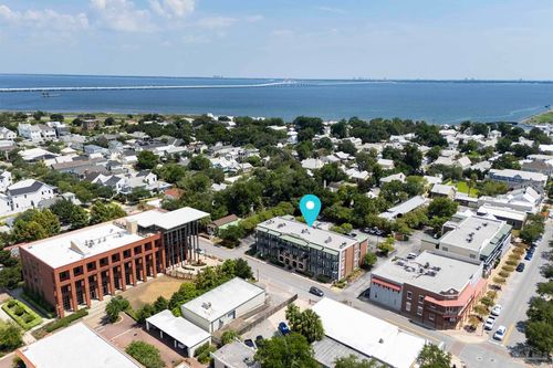 unit-104-415 E Romana St, Pensacola, FL, 32502-4103 | Card Image