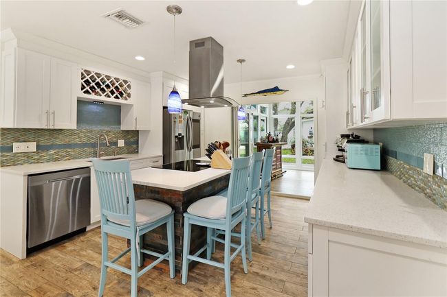 1906 2 Nd St, House other with 3 bedrooms, 2 bathrooms and null parking in INDIAN ROCKS BEACH FL | Image 20