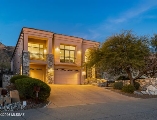 3915 E Playa De Coronado, Tucson, AZ, 85718-1528 | Card Image