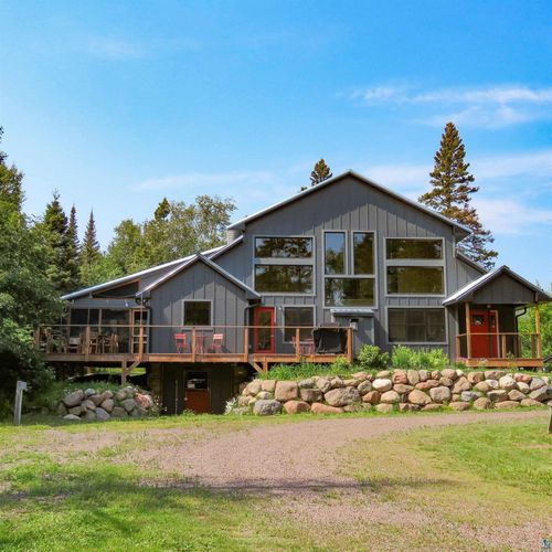 121 Ski Hill Rd, Lutsen, MN, 55612-4444 | Card Image