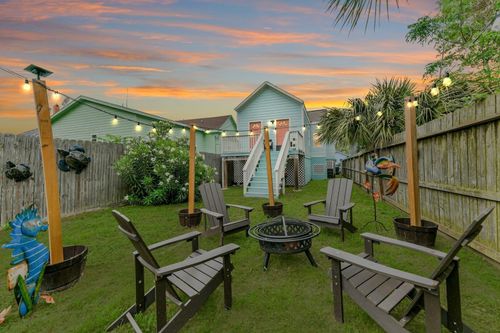 1117 29th St, Galveston, TX, 77550-4444 | Card Image