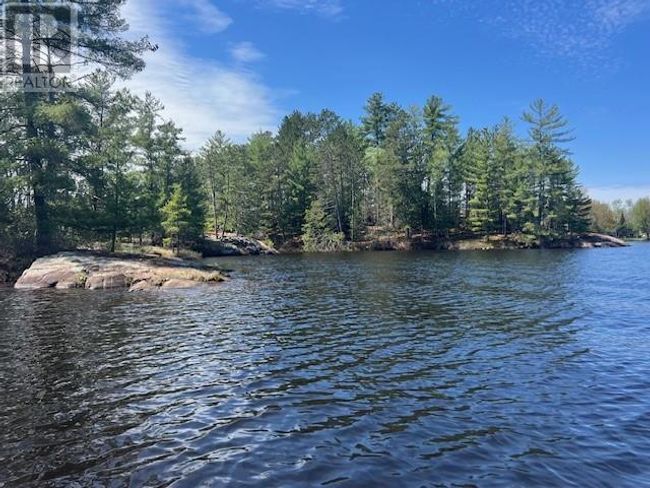 1 Island Ctr, Home with 2 bedrooms, 1 bathrooms and null parking in Saint Charles ON | Image 4