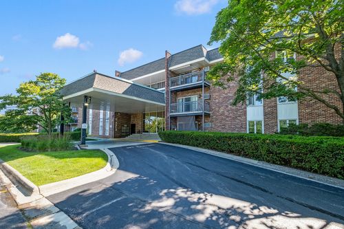 g-204-3913 Saratoga Ave, Downers Grove, IL, 60515-2057 | Card Image