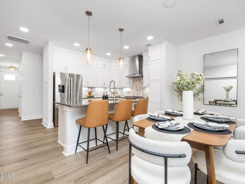 613 Cable Court, Apex, NC, 27523 | Card Image