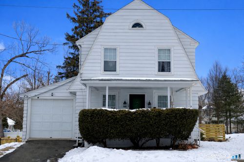 32 Lardner Rd, Bristol, CT, 06010-3547 | Card Image