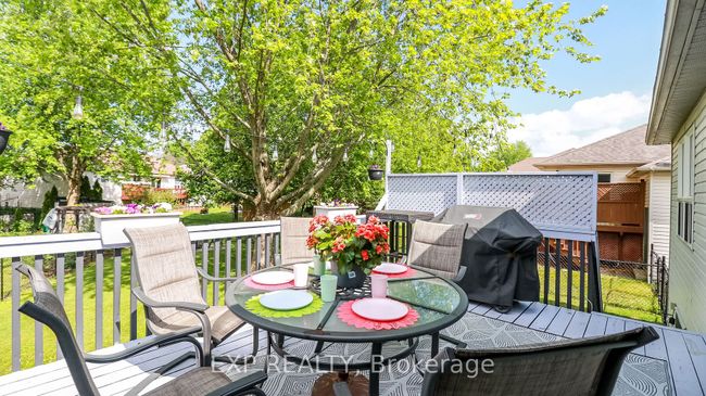 22 Silversands Cres, House other with 2 bedrooms, 3 bathrooms and 6 parking in Wasaga Beach ON | Image 13