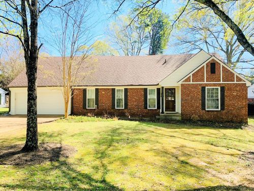7207 Poplar Pines Dr, Germantown, TN, 38138 | Card Image