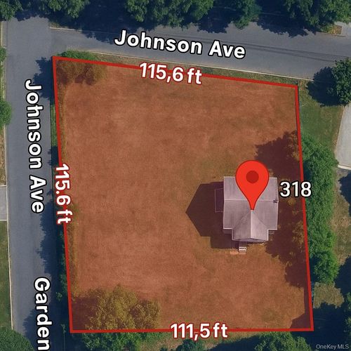 318 Johnson Ave, Ronkonkoma, NY, 11779-6119 | Card Image