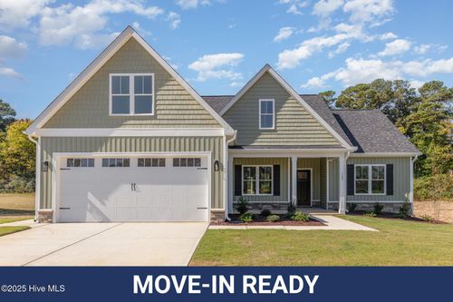 125 Tee Drive, Selma, NC, 27576 | Card Image