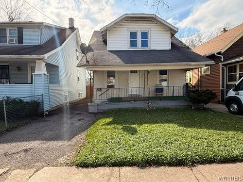 140 Parkridge Ave, Buffalo, NY, 14215-2212 | Card Image