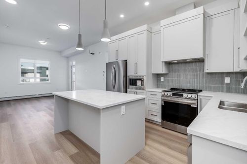1414-520 Reynolds Ave Sw, Airdrie, AB, T4B5G2 | Card Image
