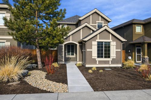 20848 Gateway Dr, Bend, OR, 97702-3676 | Card Image