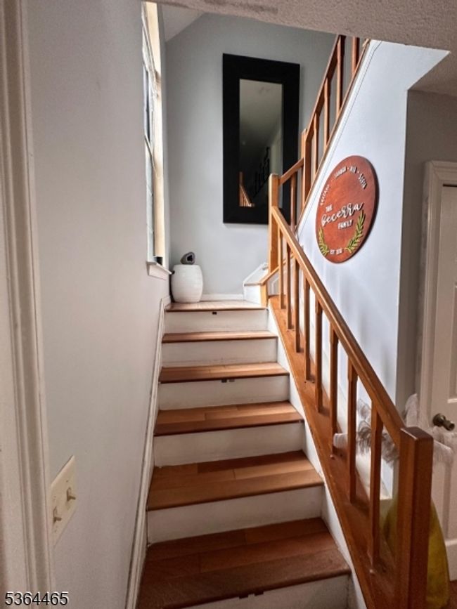 263 Resnik Ct, House other with 3 bedrooms, 2 bathrooms and null parking in Somerset NJ | Image 6