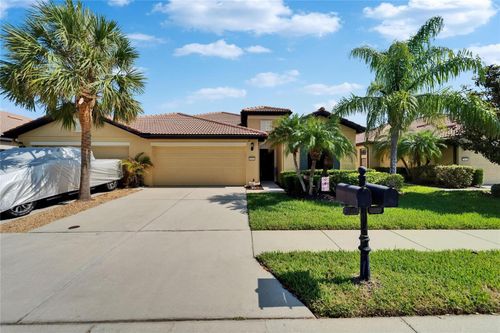 5646 Sunset Falls Dr, APOLLO BEACH, FL, 33572-3111 | Card Image