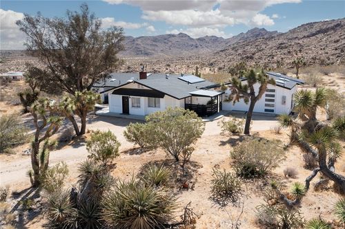 9073 Tortuga Trl, Joshua Tree, CA, 92252-5189 | Card Image