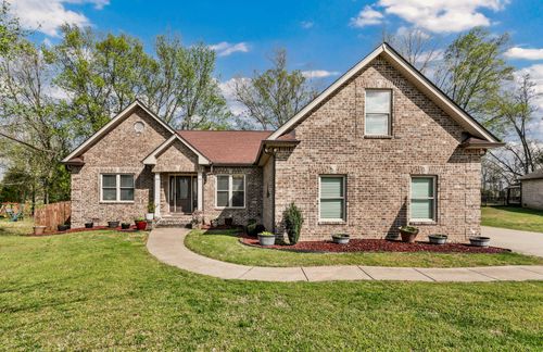 1040 Northridge Dr, Greenbrier, TN, 37073-1100 | Card Image