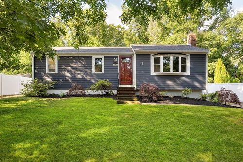 19 Arboretum Rd, Plymouth, MA, 02360-1035 | Card Image