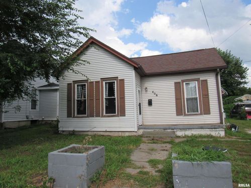 406 S East St, Jacksonville, IL, 62650-2940 | Card Image