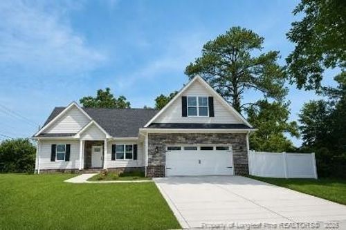 645 Glensford Dr, Fayetteville, NC, 28314-2328 | Card Image