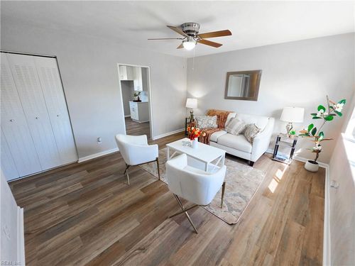 1212 Jewell Ave, Portsmouth, VA, 23701-2239 | Card Image