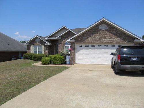 306 Lee Road 2138, Phenix City, AL, 36870-1111 | Card Image