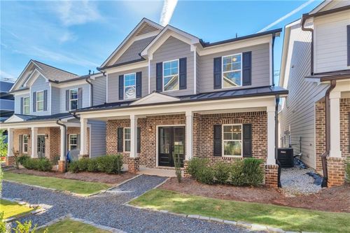 112 Hunley Ln, Lilburn, GA, 30047-4545 | Card Image