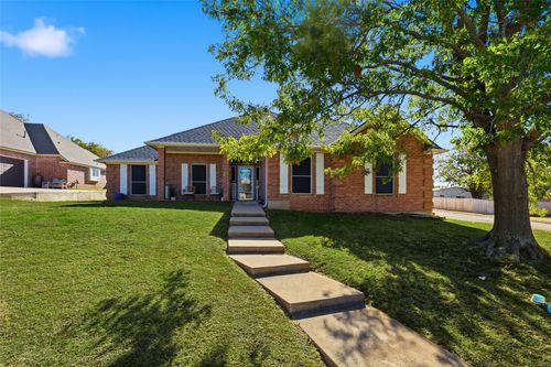 407 Valley View Ln, Krum, TX, 76249-5173 | Card Image