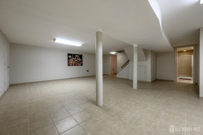 751 S Middlesex Ave, House other with 5 bedrooms, 6 bathrooms and null parking in Colonia NJ | Image 39