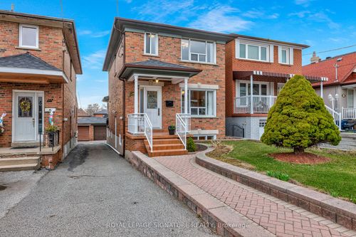 146 Ennerdale Rd, York, ON, M6E4C9 | Card Image