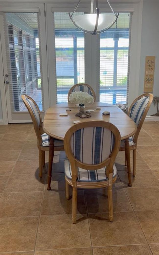 Dining Room | Image 11