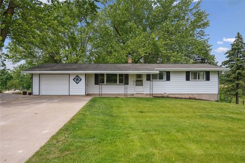 5995 32nd Ave, Shellsburg, IA, 52332-9574 | Card Image