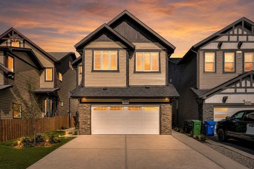 379 Skyview Shores Manor Ne, Calgary, AB, T3N0H4 | Card Image