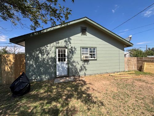 b-1009 E 15th St, Big Spring, TX, 79720-4737 | Card Image